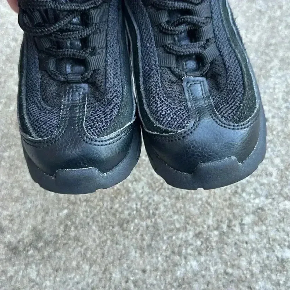 Nike Air Max 95 Low Triple Black Kids Size 9C